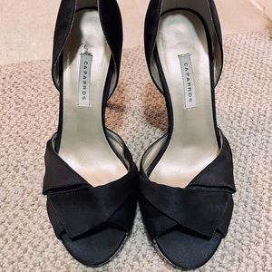 Caparros beautiful dress black and silver heels- size 7B